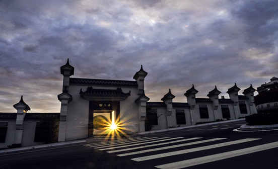 墓地朝向一定要朝南嗎？